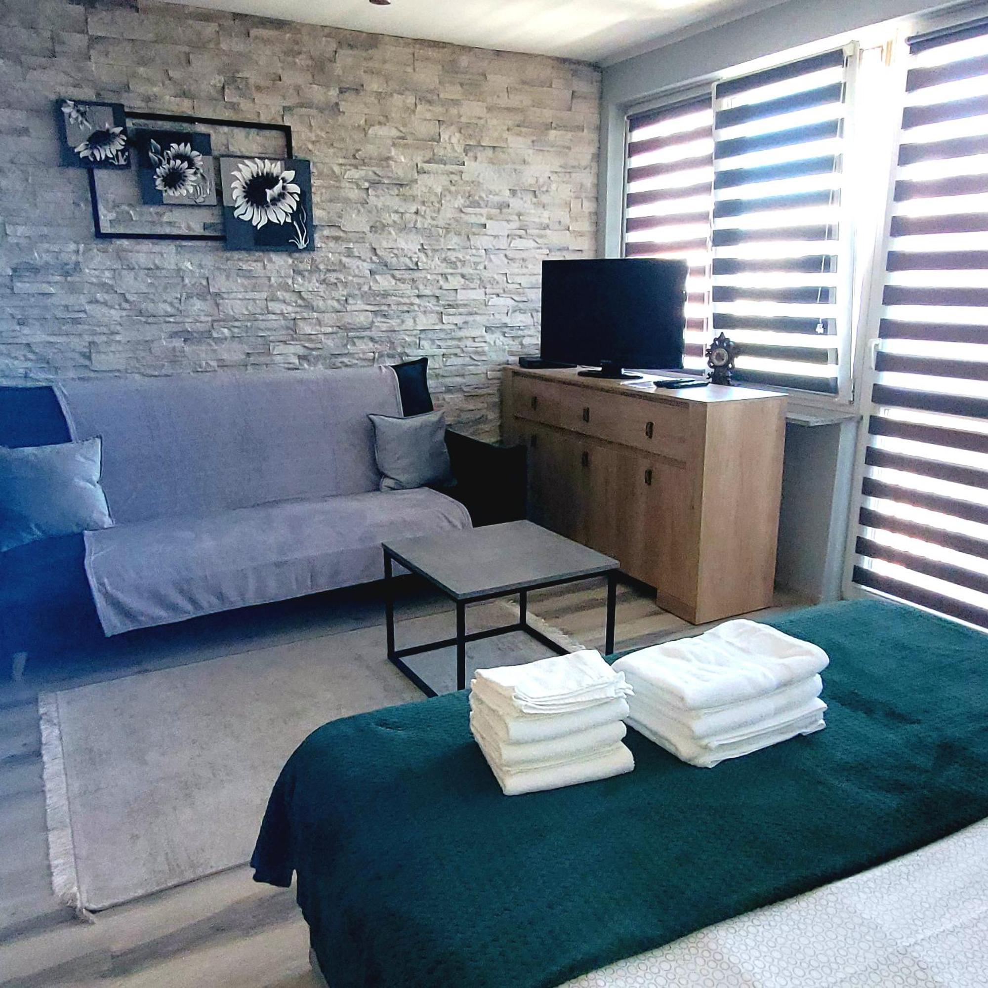 Apartament Centrum Chmielna Varsovia Exterior foto